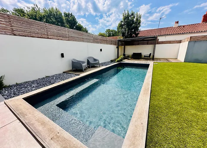 L'escapade - Avec Piscine Villa