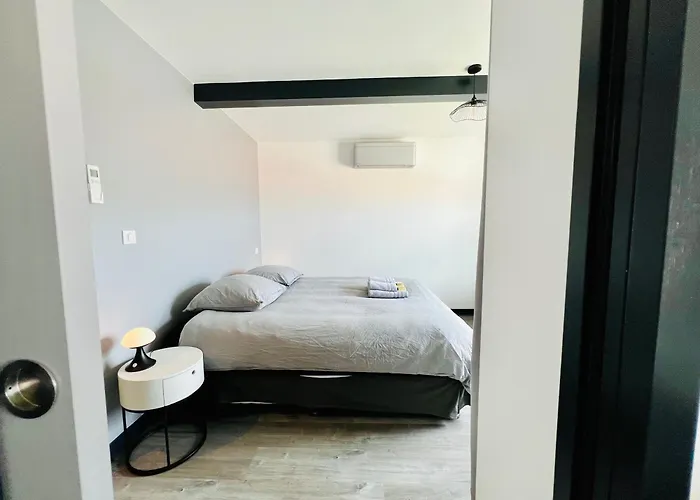 L'escapade - Avec Piscine Villa *